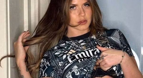 Cùng ngắm TikToker bóng đá Arabella Mia