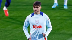Raul Asencio của Real Madrid đăng thông điệp lên MXH sau những lùm xùm