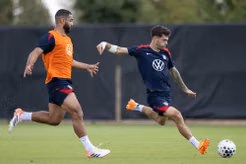 Đội tuyển Mỹ bước vào nắng nóng Texas cho trận thử lửa World Cup gặp Ecuador — Christian Pulisic nghi ngờ ra sân