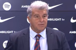 Joan Laporta chỉ trích trọng tài UEFA sau trận thua Inter Milan