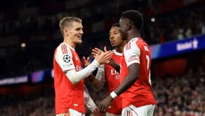 Arsenal hạ gục Olympiacos trên sân nhà, Martinelli và Saka tỏa sáng