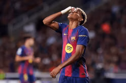 Barca bị tố dối trá về chấn thương của Lamine Yamal