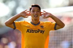Crystal Palace nhắm tới thương vụ cho mượn Hwang Hee-Chan