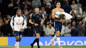 Cú sút muộn của Palhinha giúp Tottenham cầm hòa Wolves và thiết lập kỷ lục mới tại Premier League