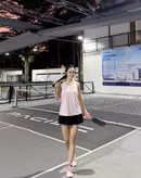 Á hậu Vũ Thúy Quỳnh khoe visual ‘đỉnh chóp’ cùng môn thể thao hot trend