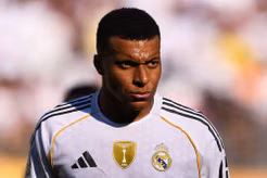 Luis Enrique lảng tránh chủ đề Mbappé khi PSG chuẩn bị đối đầu Real