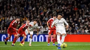 Real Madrid 2–0 Sevilla: Bellingham tỏa sáng, Mbappe san bằng kỷ lục của Cristiano Ronaldo