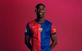 Báo cáo: Barcelona muốn chia tay tài năng phòng ngự 22 tuổi