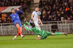 Chelsea Được Yêu Cầu Chi 84 Triệu Bảng Để Sở Hữu 'Tiền Đạo Toàn Diện' 22 Tuổi - Báo Cáo