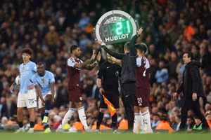 Barcelona tái khởi động đàm phán với tiền đạo Premier League trước thềm chuyển nhượng hè