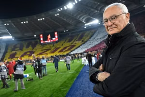 Ranieri chuẩn bị cho trận đấu sân nhà cuối cùng tại Roma