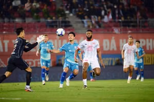 Bùi Tiến Dũng có thể đối đầu Công Phượng, tranh vé dự V-League 2025/26