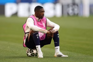 Ousmane Dembélé tiếp tục tập riêng, Bradley Barcola trở lại cùng PSG