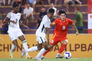 U23 Việt Nam khiến thủ môn Bangladesh phải thừa nhận sự chênh lệch