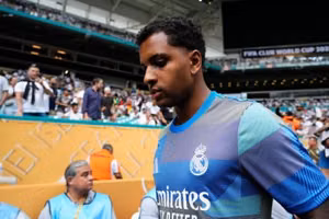 Liverpool lên kế hoạch “ra tay mạnh mẽ” chiêu mộ tiền vệ cánh Rodrygo Goes của Real Madrid