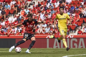 Barcelona vẫn quan tâm đến tiền đạo trẻ 18 tuổi người Tây Ban Nha sau khi bỏ lỡ cơ hội ký hợp đồng năm 2024
