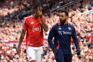 M.Uđón nhận tin dữ trong trận đấu với West Ham