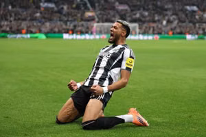 Newcastle United Ra Quyết Định Lớn Về Tương Lai Cầu Thủ 29 Tuổi: Tại Sao Đây Là Lựa Chọn Đúng Đắn?