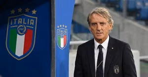Ý thua bạc nhược Bỉ 0-2: Màn tái xuất thảm họa của Mancini