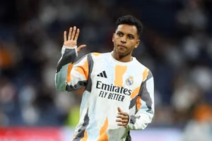 Arsenal nhắm bộ đôi Premier League thay thế siêu sao Real Madrid