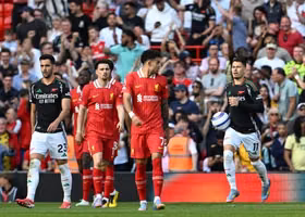 Điểm số cầu thủ: Arsenal phản công ấn tượng giành điểm trước Liverpool