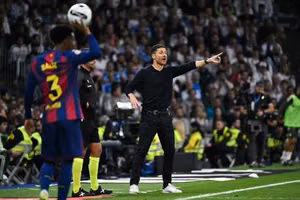 Mất Cup cho Barca, Alonso vẫn ghi điểm về chiến thuật