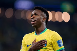 Vinicius Junior cảnh báo bế tắc hợp đồng với Real Madrid có thể 'phản tác dụng'