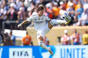Hậu vệ Real Madrid bị các ông lớn Serie A nhắm giữa lúc tương lai bất định