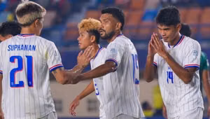 Thái Lan đè bẹp Pakistan 4-0, chiếm ngôi đầu của Việt Nam