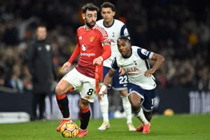 UEFA xác nhận giữ nguyên địa điểm chung kết Europa League dù M.U đối đầu Tottenham