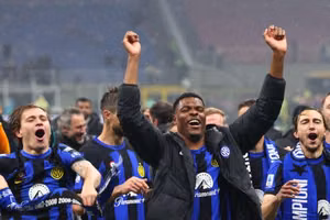 Denzel Dumfries không quan tâm Inter đấu Arsenal hay PSG ở chung kết Champions League