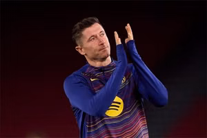 Lewandowski úp mở tương lai: “Tôi chưa biết mùa tới sẽ thi đấu ở đâu”