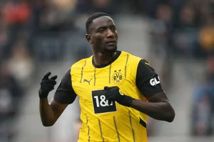 PSG nhắm mục tiêu Serhou Guirassy của Borussia Dortmund