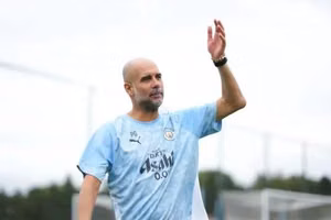 Nhà báo tiết lộ Pep Guardiola giờ đã 'sảng khoái' trước thềm mùa giải mới cùng Man City