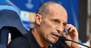 TIN NHANH 9H (Italian Serie A): Napoli khủng hoảng nhân sự: Allegri đổi chiến thuật