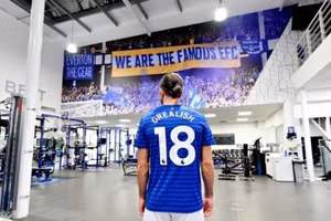 Jack Grealish chính thức gia nhập Everton.