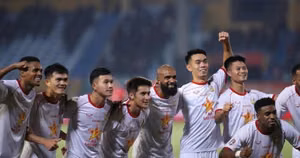 TIN NHANH 23H (Vietnam National Champion League): Hà Tĩnh thắng sốc Thể Công Viettel 3-1 tại Hàng Đẫy