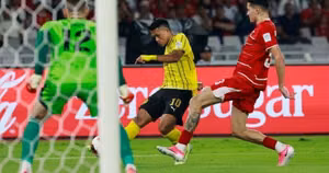 TIN NHANH 8H (FIFA ASEAN Cup): Indonesia hòa quả cảm Malaysia dù nhận thẻ đỏ