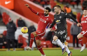 BXH Premier League: Liverpool “thoát” dưới tay MU ra sao