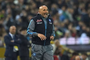 Spalletti chúc mừng Napoli vô địch Serie A 2024-25: 'Tôi đã khóc suốt hai tiếng'