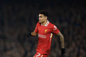 Báo cáo: Barcelona vẫn cân nhắc chiêu mộ tiền đạo cánh Liverpool giữa lúc chưa rõ vụ Nico Williams