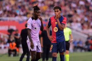 Barcelona giận dữ với Nico Williams và đại diện sau thương vụ đổ bể