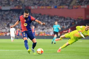 Tiền đạo Barcelona tuyên bố dứt khoát về tương lai giữa lời đồn Premier League