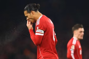“Không có lấy một cơ hội” – Arne Slot phản ứng sau trận hòa 1-1 của Liverpool trước Sunderland