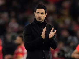 Mikel Arteta tiết lộ nội dung trò chuyện với Trent Alexander-Arnold