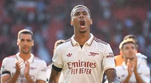 'Chiến thắng lớn' cho Arsenal 'kiên cường' nhưng hành trình còn dài với đội hình mới