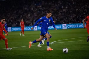 Ba ngôi sao Liverpool tỏa sáng trong các chiến thắng quốc tế