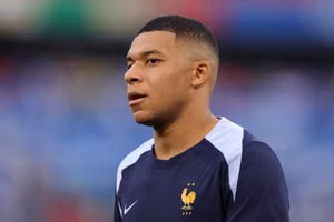 Kylian Mbappe vắng mặt ở trận vòng loại World Cup của Pháp sau cột mốc lịch sử cá nhân