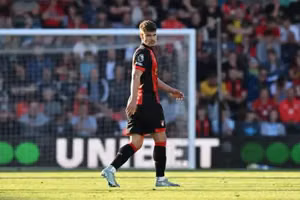 Man City tham gia cuộc đua chiêu mộ hậu vệ Bournemouth trị giá 45 triệu bảng