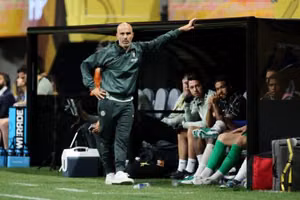 “Đó không phải bóng đá” – HLV Enzo Maresca chỉ trích mạnh mẽ FIFA sau 2 giờ hoãn trận Chelsea vs Benfica